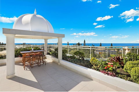 Beachside Resort Kawana Waters - Accommodation Brisbane 0