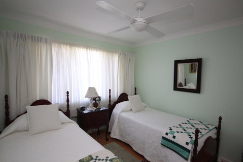 BEACHVIEW - 14 Second Ave , Bonny Hills - Accommodation Brisbane 2