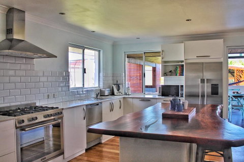 Beachy Bliss - Accommodation Brisbane 2