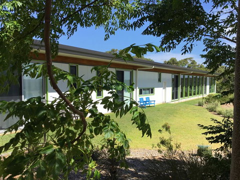 Bed + Bauhaus - Accommodation Brisbane 2