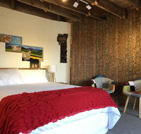 Bed in a Shed Too - Accommodation Brisbane