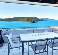 Bella Vista E9 - Ocean View Spacious 2 Bedroom with golf buggy - Accommodation Brisbane