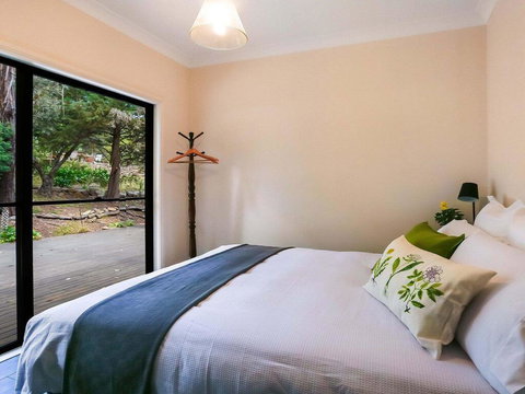Bellara - Your Home Among The Gum Trees! - Accommodation Brisbane 2
