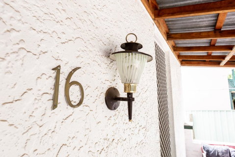 Best Central House - SLEEPS 11 !! - Accommodation Brisbane 1