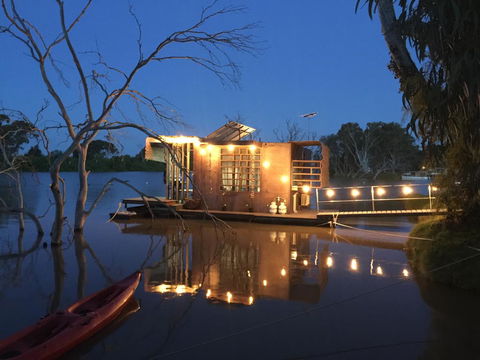 Bill's Boathouse - Accommodation Brisbane 0