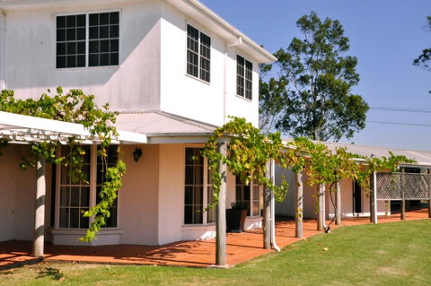 Bimbadgen - Accommodation Brisbane 1