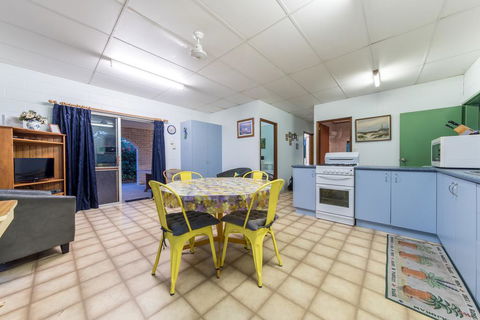 Birdsong House- Dingo Beach - Accommodation Brisbane 3