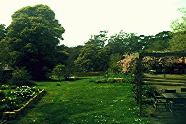 Weegena TAS Accommodation Brisbane