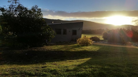 Blaze Rock Retreat - Accommodation Brisbane 1