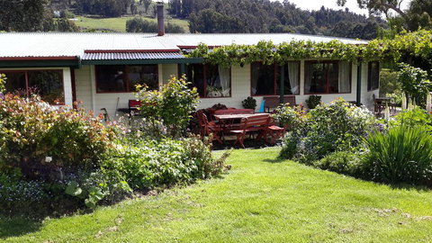 Blisshaven@Fleurtys Point - Accommodation Brisbane 3