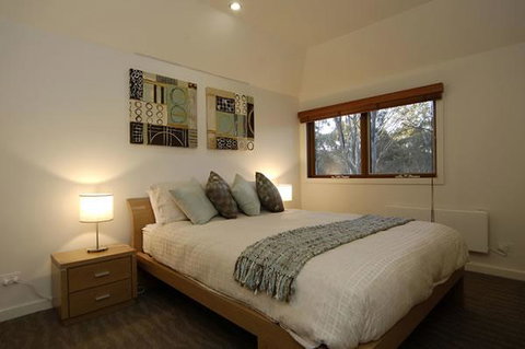 Blue Ice - Accommodation Brisbane 2