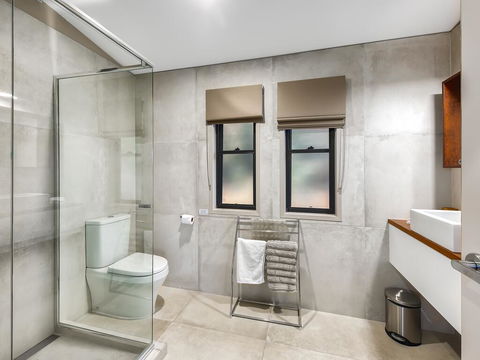 Blue Summit Cottages - Accommodation Brisbane 2