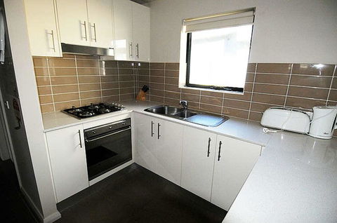 Blues Air 3A - Accommodation Brisbane 1