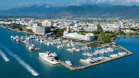 Boatel Cairns - Accommodation Brisbane 0