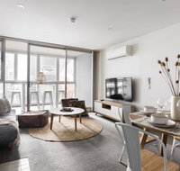 Boho on Morphett-In the heart of the CBD - Wifi - Nespresso - Netflix - Accommodation Brisbane