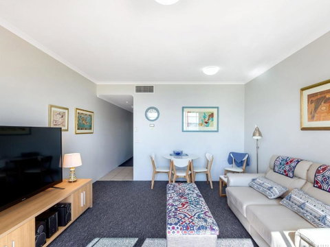 Whitesands, Unit 113/41-45 Shoal Bay Road - Accommodation Brisbane 3