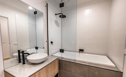 Williamstown Townhouse - Accommodation Brisbane 2