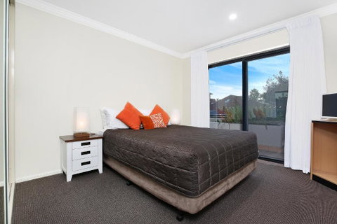 Wollongong Serviced Apartments - Accommodation Brisbane 1