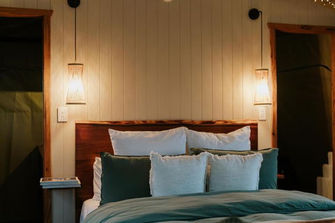 Akuna Estate - Luxury Glamping Experience - Accommodation Brisbane 3