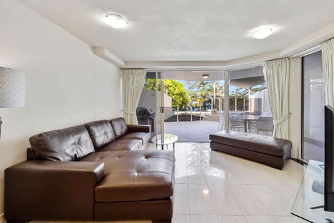 ZANZ205- Exclusive Outdoor Spa With Ocean Glimpses - Accommodation Brisbane 0