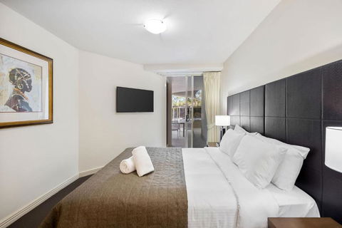 ZANZ205- Exclusive Outdoor Spa With Ocean Glimpses - Accommodation Brisbane 2