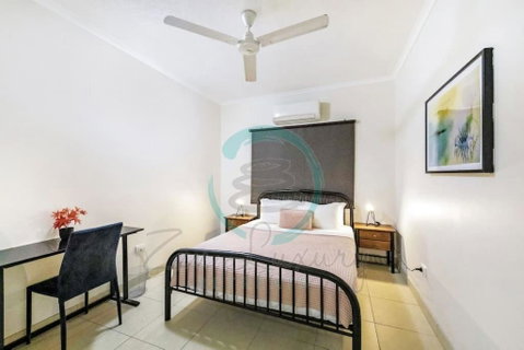ZEN FORESHORE Cozy 2-BR, 2-BA Holiday Home + Pool - Accommodation Brisbane 2
