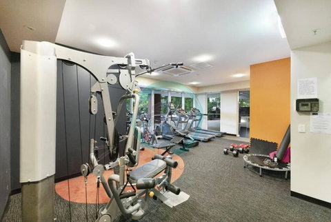 ZEN LUXURY: 2-Story 4-BR Penthouse In Darwin City With Mindal Markets & Harbour Views - Accommodation Brisbane 1