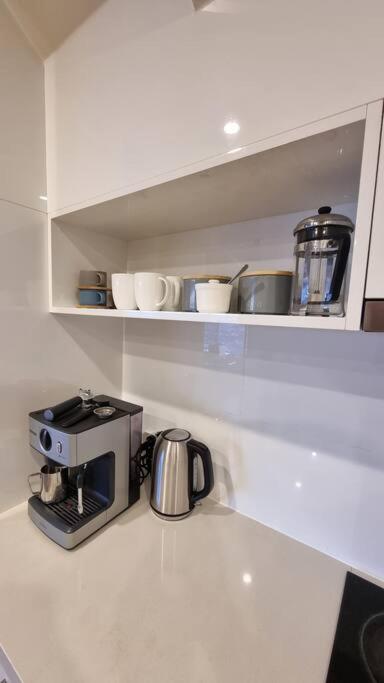 Zenith Lodge - Accommodation Brisbane 2