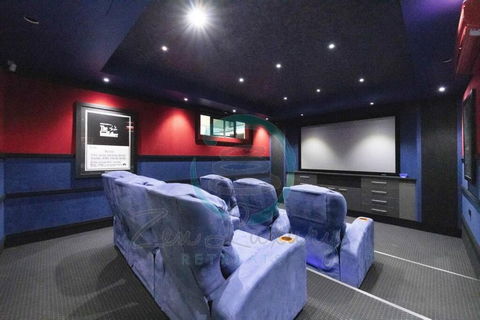 ZenLux: 4BR Bayview Mansion Infinity Pool + Cinema - Accommodation Brisbane 0