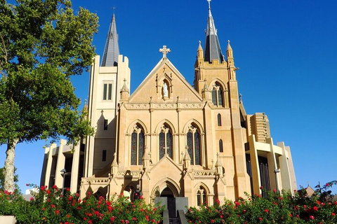 Perth Scavenger Hunt: Perched On A Swan - Accommodation Brisbane 1