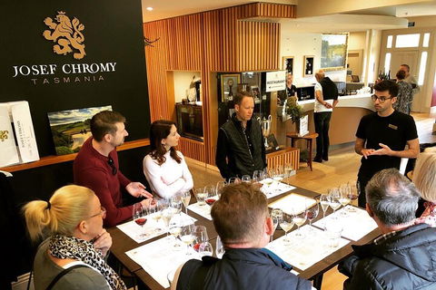 Tamar Valley Wine And Gin Tour With Lunch - Accommodation Brisbane 0