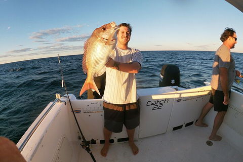 3/4 Day 7 Hour Offshore Fishing Charter - Accommodation Brisbane 3