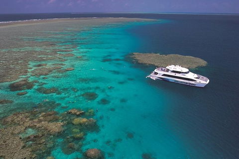 Silversonic Outer Great Barrier Reef Dive And Snorkel Cruise From Port Douglas - Accommodation Brisbane 1