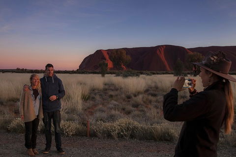 Highlights Of Uluru Including Sunrise And Breakfast - Accommodation Brisbane 4