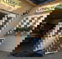 Small Group Adelaide Hills and Hahndorf Hideaway Tour from Adelaide - Accommodation Brisbane