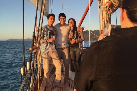 Whitsunday Islands Private Sailing Experience With Snorkeling & Langford Reef - Accommodation Brisbane 5