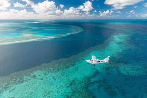Scenic Flight - Great Barrier Reef, Heart Reef, Whitehaven Beach & Hill Inlet! - Accommodation Brisbane 3