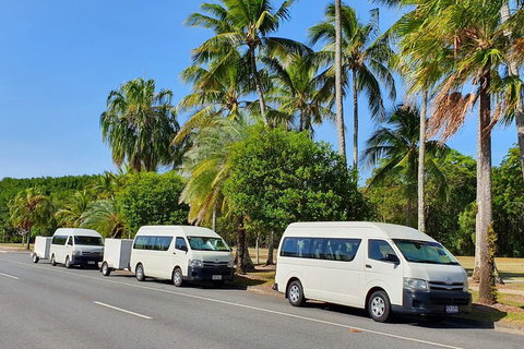 Airport Transfer To Or From Cairns Hotels For Up To 13 People - Accommodation Brisbane 0