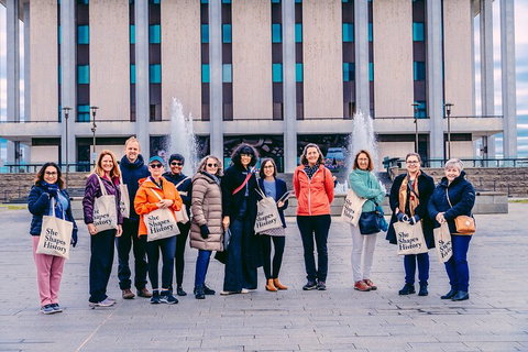 Women's History Walking Tour With Local Guide In Canberra - Accommodation Brisbane 2