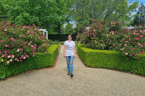 Women's History Walking Tour With Local Guide In Canberra - Accommodation Brisbane 3